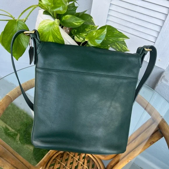 Vintage Coach Whitney Duffel Bag - Bottle Green - Picture 9 of 16